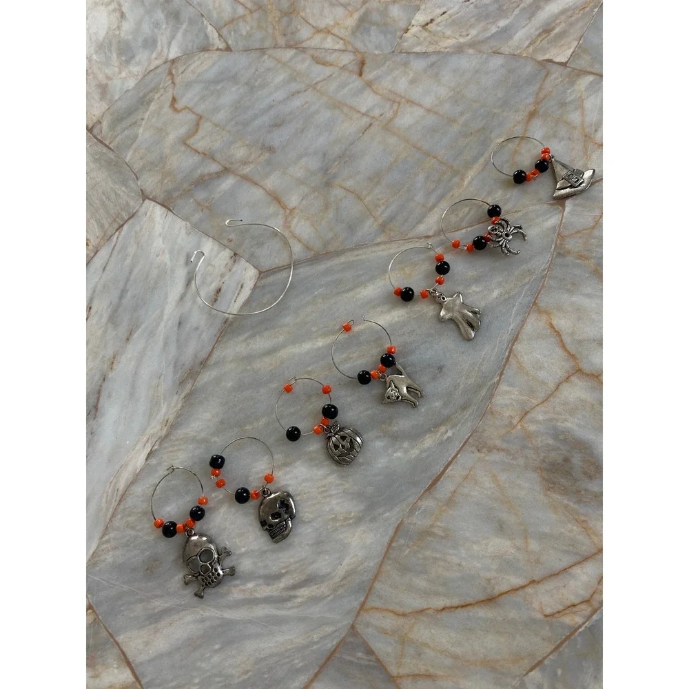 Halloween Wine Glass Charms Set 7pc Skull Ghost Cat Pumpkin Spider Witch Hat